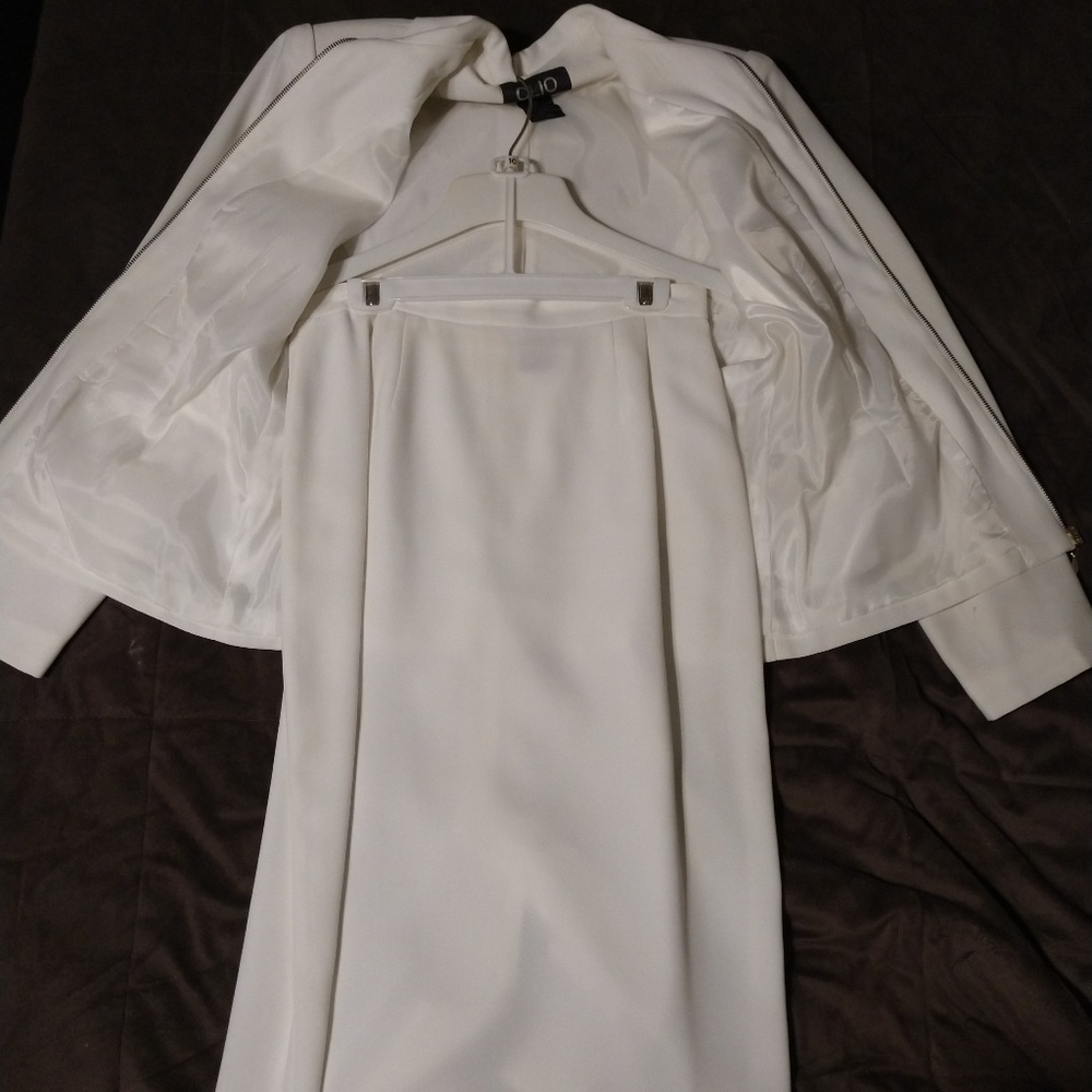 White new skirt suit size 10
